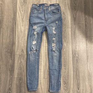 Levi’s Mile High Super Skinny Jeans